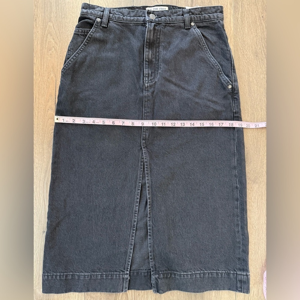 NWOT Free People We the Free Wild Roses Midi Skirt Black Size 27 - Picture 12 of 16